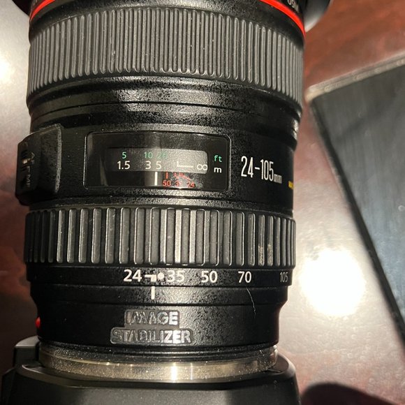 Blackmagic 6k Camera + Canon EF 24-105 F/2.8L 1:4 + 2 Batteries - Picture 10 of 11